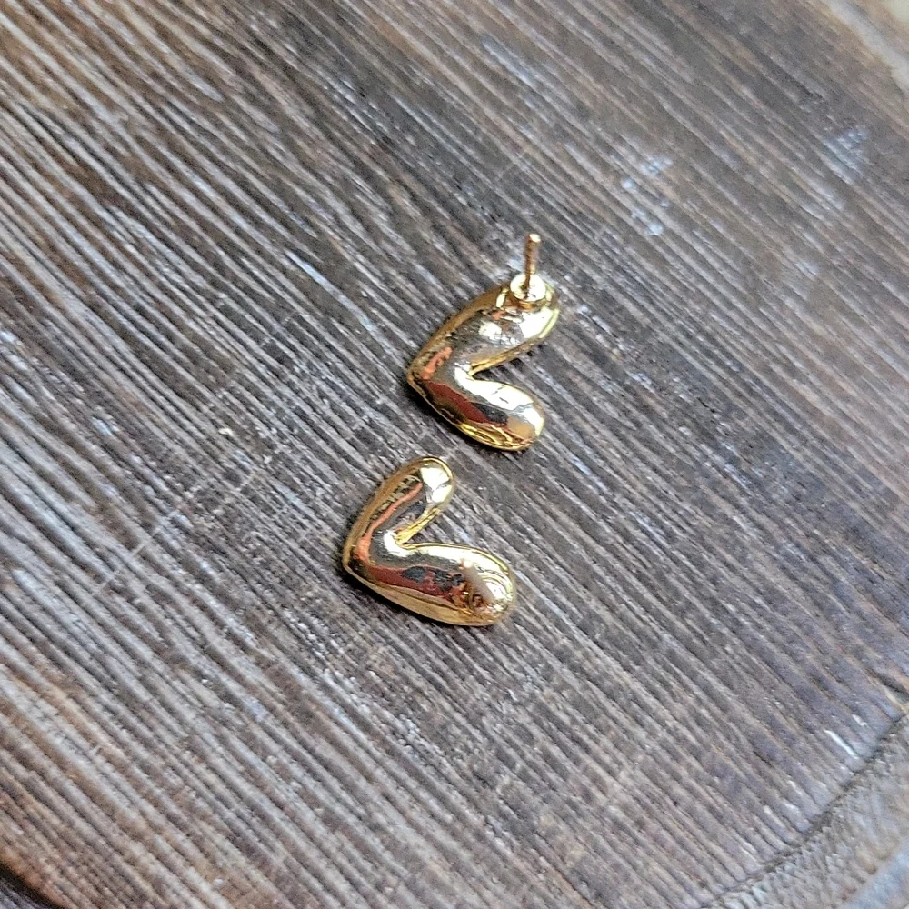 Mother of Pearl Sparkle Sided Abstract Heart Goldplated Post Earrings - Picture 5 of 5